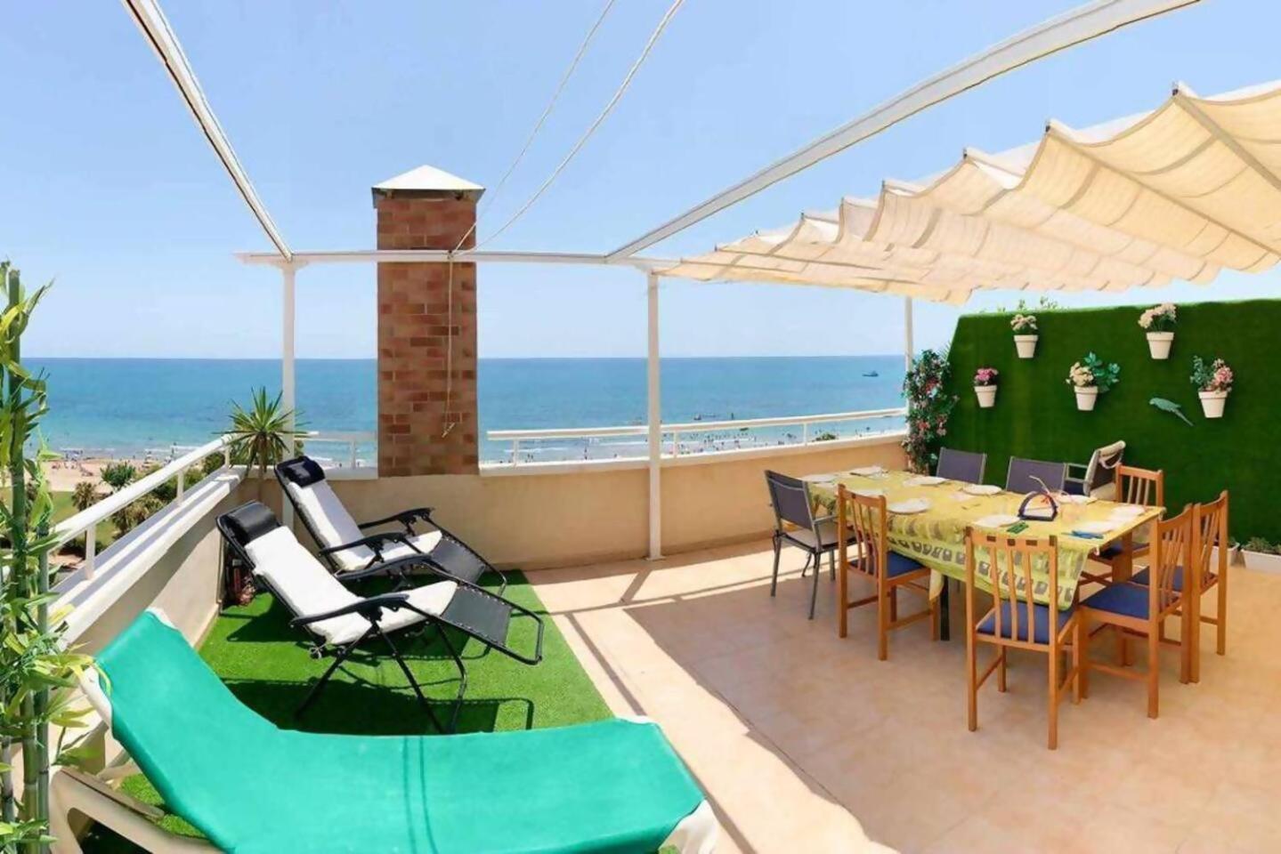 Ayf Amaneceres Frente Al Mar Apartment Оропеса дел Мар Екстериор снимка