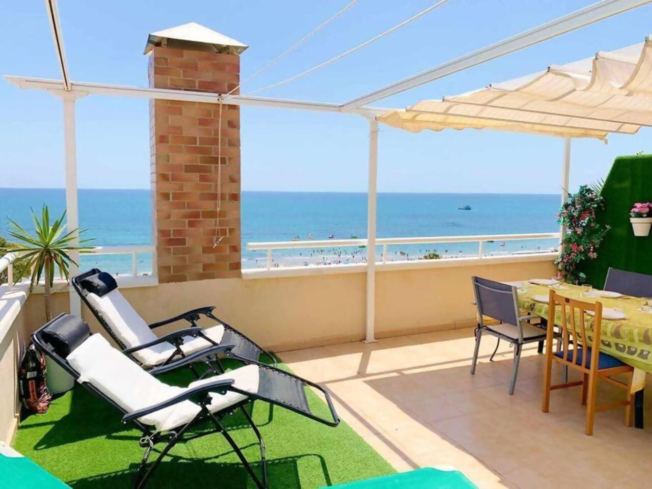 Ayf Amaneceres Frente Al Mar Apartment Оропеса дел Мар Екстериор снимка